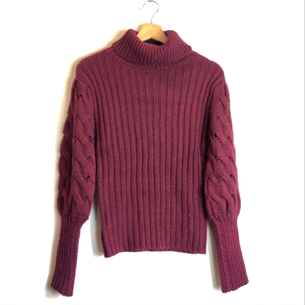 Moon River Cable Knit Wool Turtle Neck Sweater Size Small